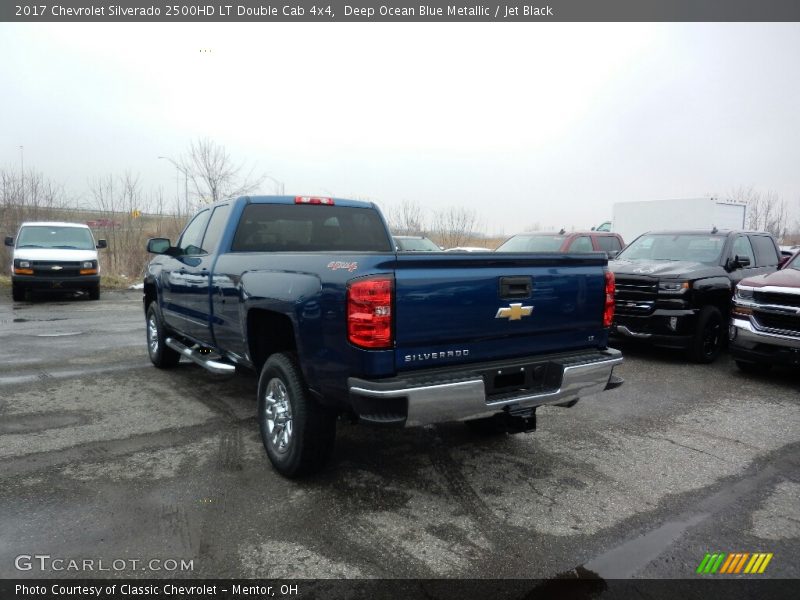 Deep Ocean Blue Metallic / Jet Black 2017 Chevrolet Silverado 2500HD LT Double Cab 4x4