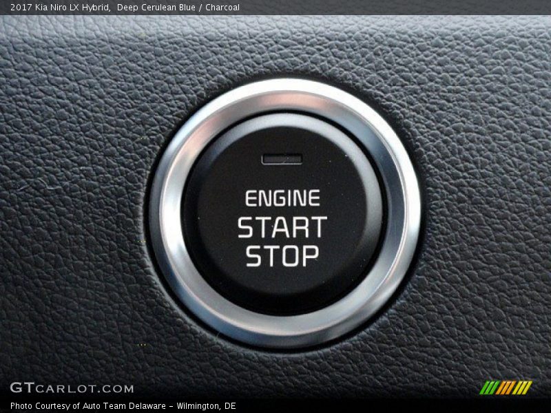 Deep Cerulean Blue / Charcoal 2017 Kia Niro LX Hybrid