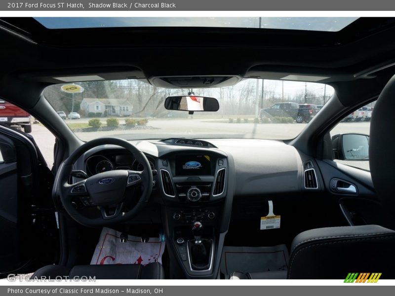 Shadow Black / Charcoal Black 2017 Ford Focus ST Hatch