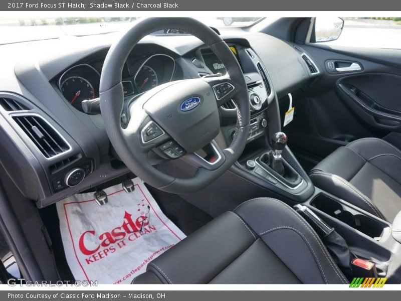 Shadow Black / Charcoal Black 2017 Ford Focus ST Hatch