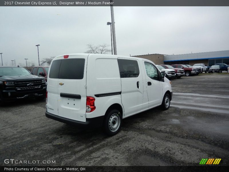 Designer White / Medium Pewter 2017 Chevrolet City Express LS