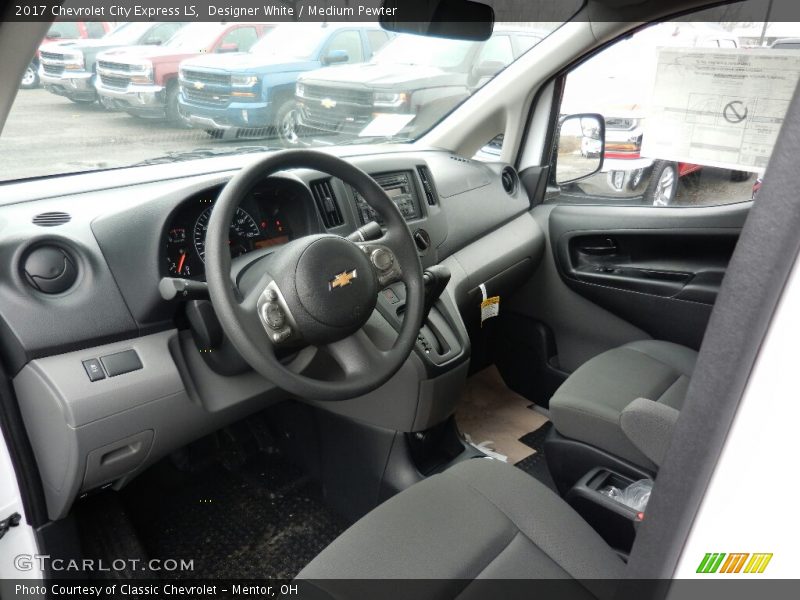 Designer White / Medium Pewter 2017 Chevrolet City Express LS