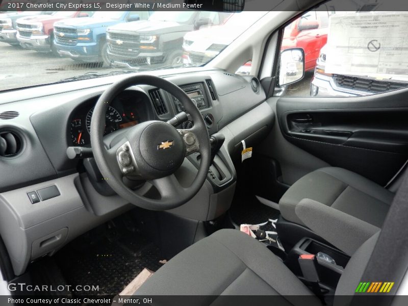 Designer White / Medium Pewter 2017 Chevrolet City Express LS