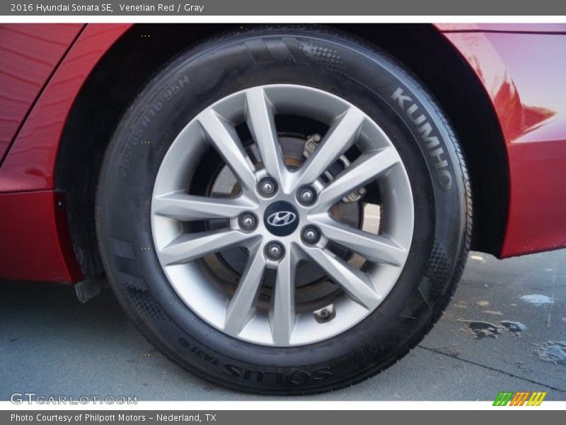 Venetian Red / Gray 2016 Hyundai Sonata SE