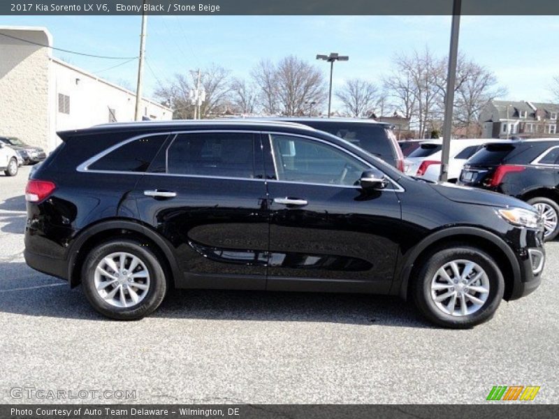 Ebony Black / Stone Beige 2017 Kia Sorento LX V6
