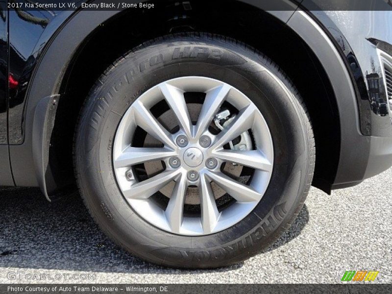 Ebony Black / Stone Beige 2017 Kia Sorento LX V6