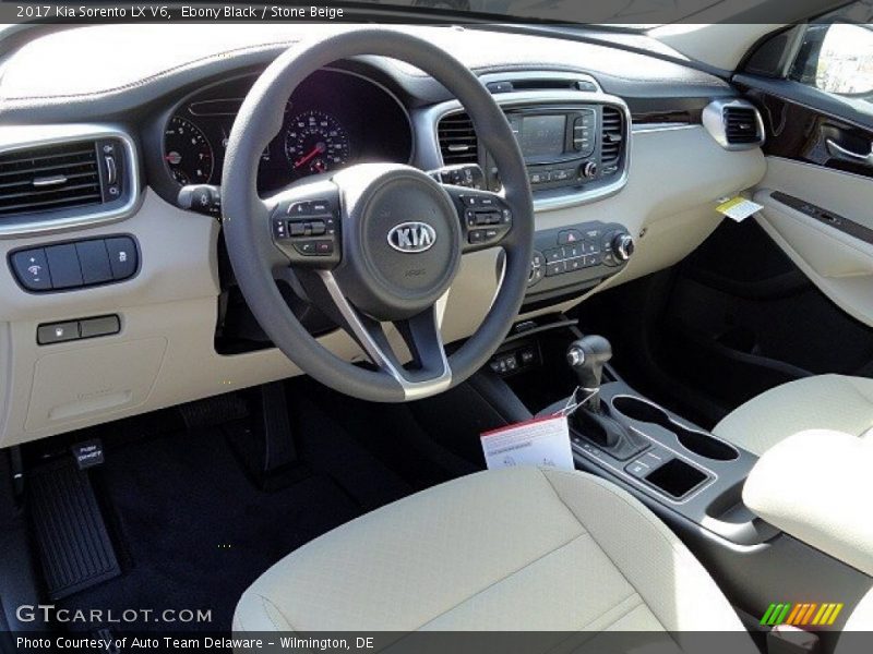 Ebony Black / Stone Beige 2017 Kia Sorento LX V6