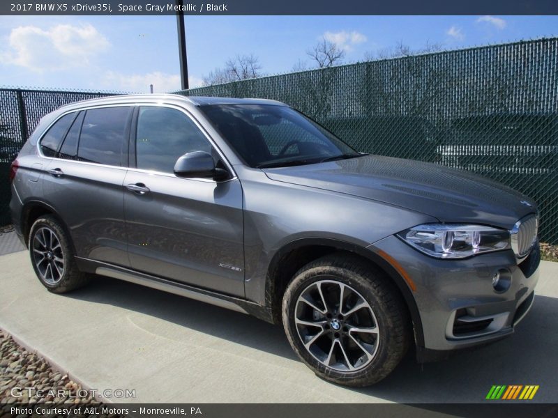 Space Gray Metallic / Black 2017 BMW X5 xDrive35i