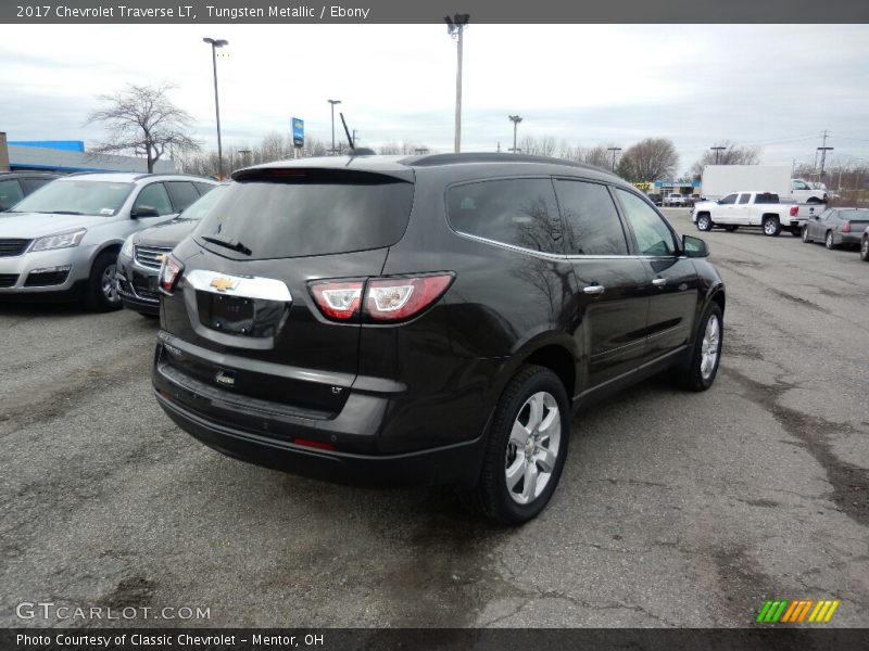 Tungsten Metallic / Ebony 2017 Chevrolet Traverse LT