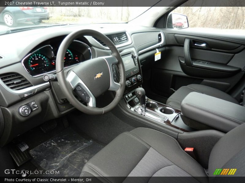 Tungsten Metallic / Ebony 2017 Chevrolet Traverse LT