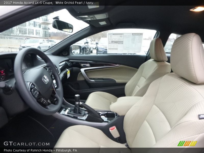  2017 Accord LX-S Coupe Ivory Interior