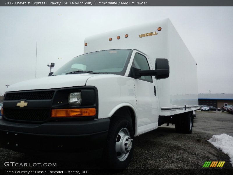 Summit White / Medium Pewter 2017 Chevrolet Express Cutaway 3500 Moving Van