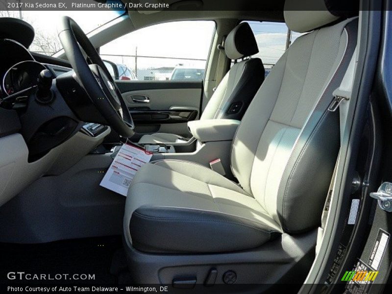 Front Seat of 2017 Sedona EX