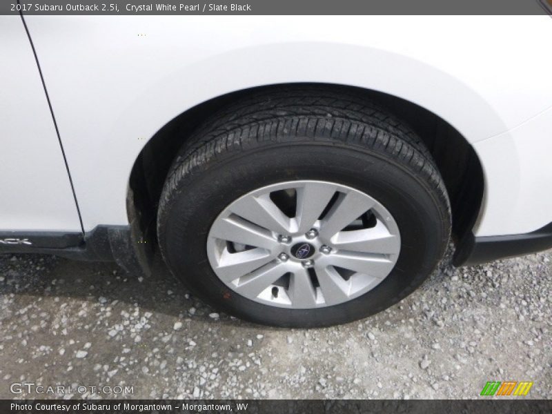 Crystal White Pearl / Slate Black 2017 Subaru Outback 2.5i