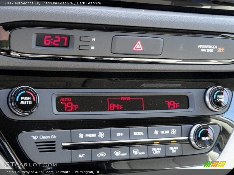 Controls of 2017 Sedona EX