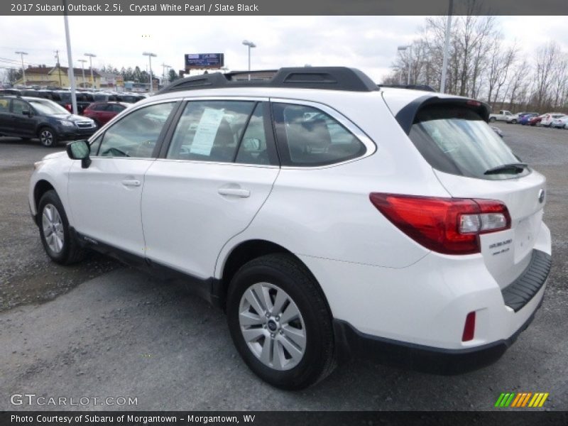 Crystal White Pearl / Slate Black 2017 Subaru Outback 2.5i