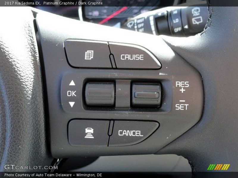 Controls of 2017 Sedona EX