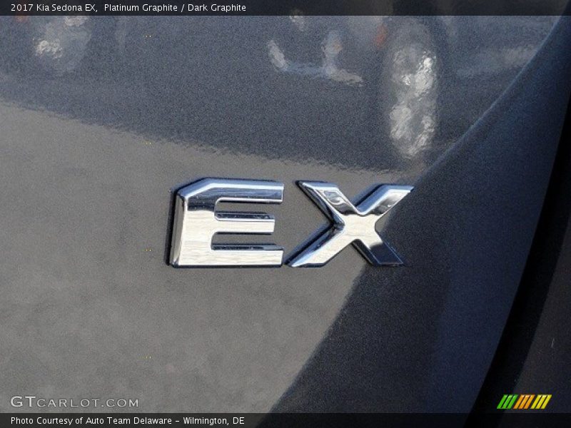  2017 Sedona EX Logo