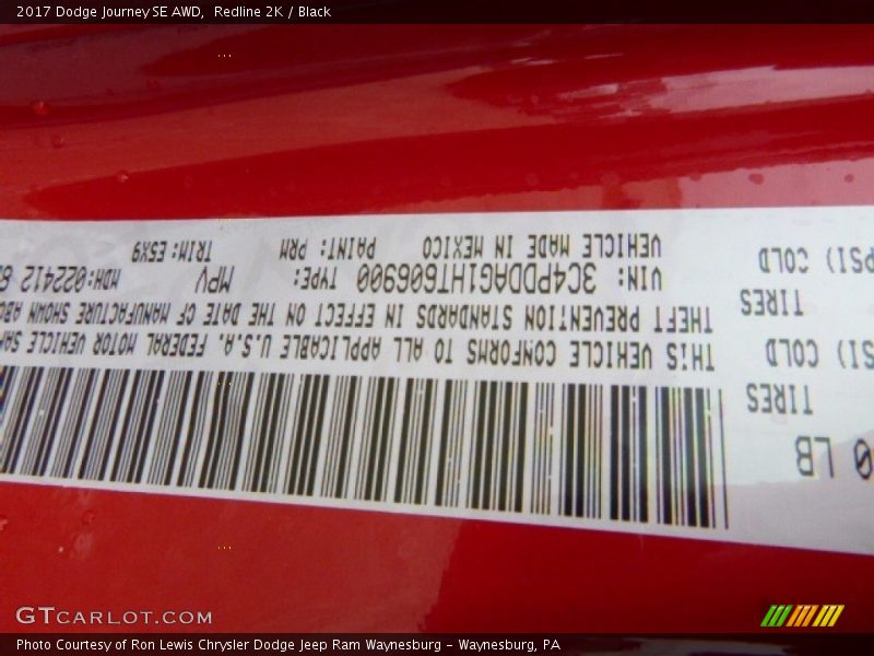 Redline 2K / Black 2017 Dodge Journey SE AWD