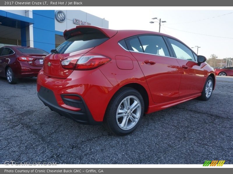 Red Hot / Jet Black 2017 Chevrolet Cruze LT