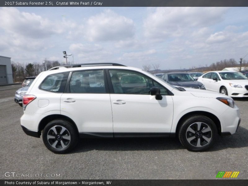 Crystal White Pearl / Gray 2017 Subaru Forester 2.5i