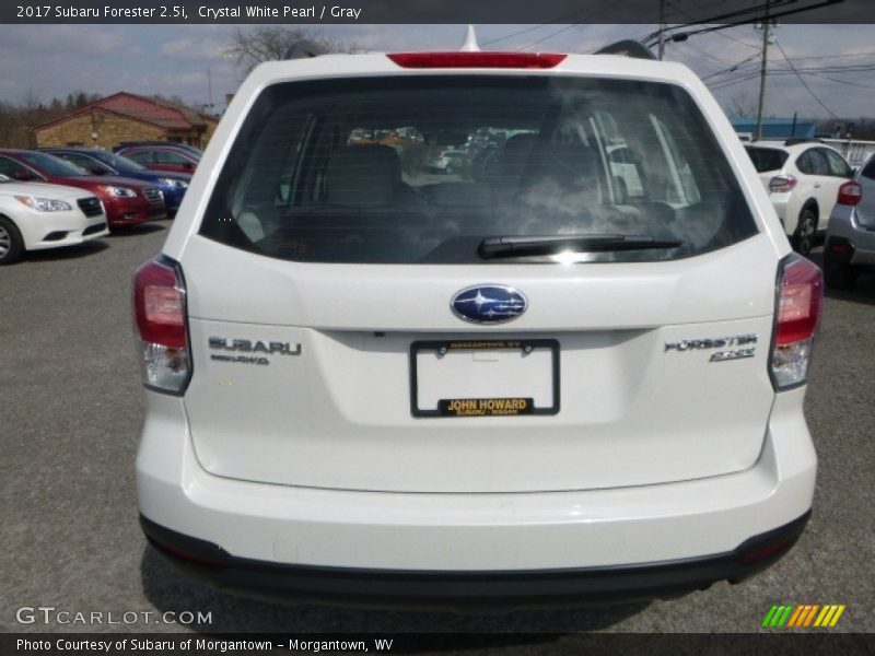 Crystal White Pearl / Gray 2017 Subaru Forester 2.5i