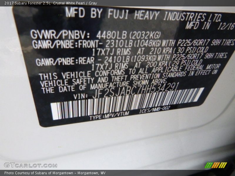Crystal White Pearl / Gray 2017 Subaru Forester 2.5i