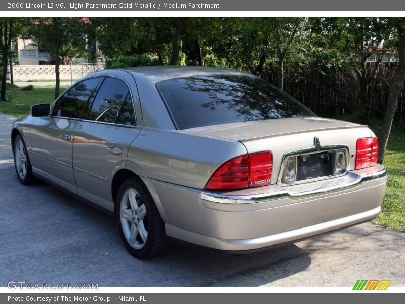 Light Parchment Gold Metallic / Medium Parchment 2000 Lincoln LS V6