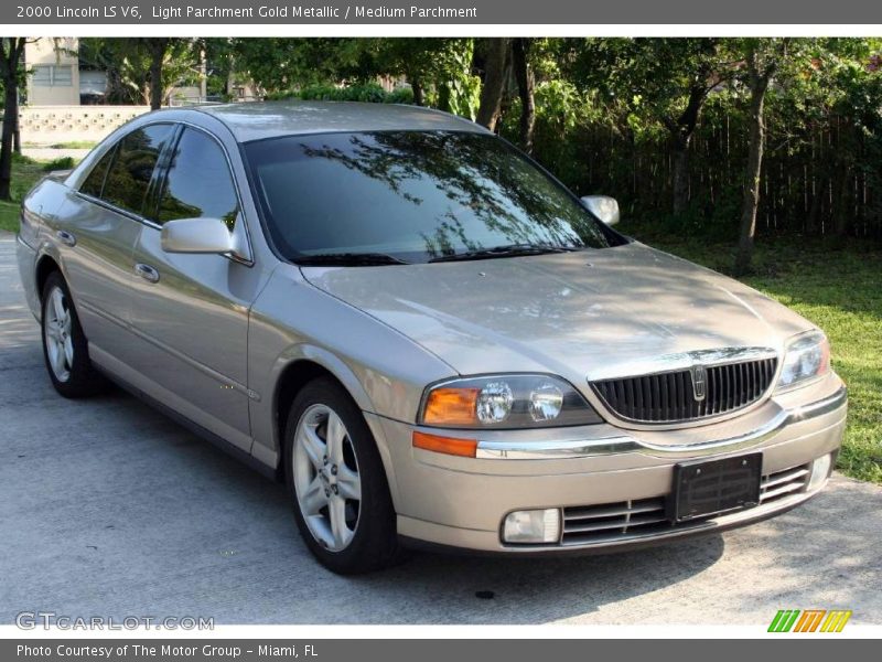 Light Parchment Gold Metallic / Medium Parchment 2000 Lincoln LS V6