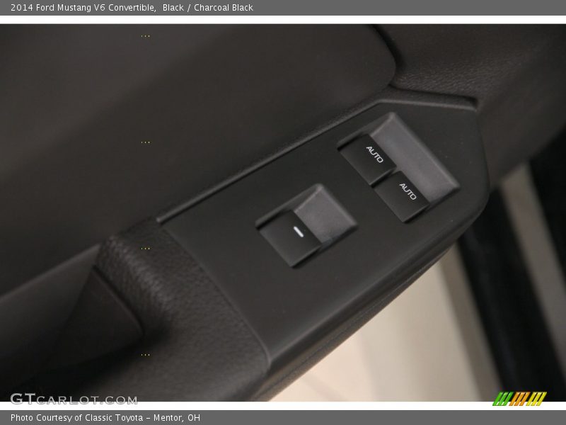 Black / Charcoal Black 2014 Ford Mustang V6 Convertible