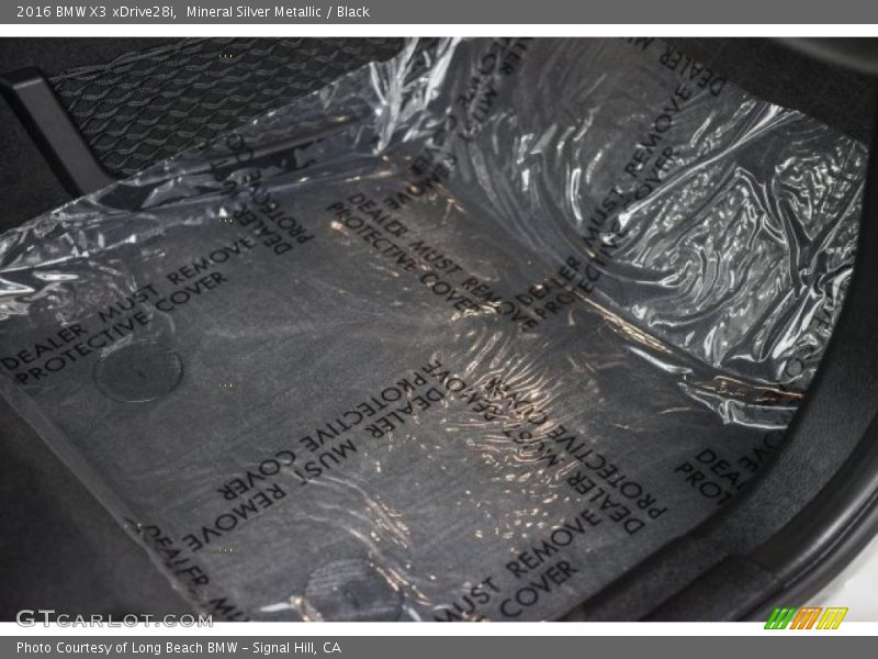 Mineral Silver Metallic / Black 2016 BMW X3 xDrive28i