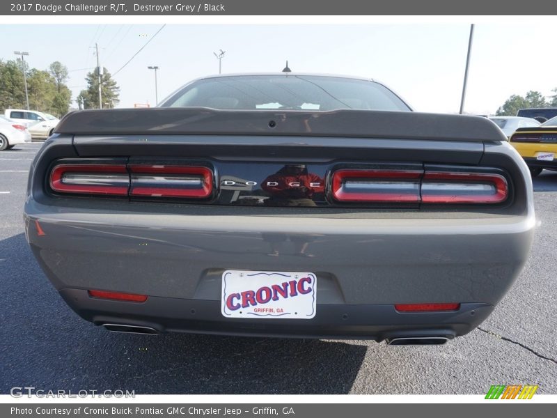 Destroyer Grey / Black 2017 Dodge Challenger R/T