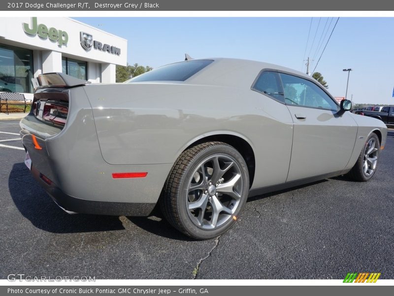 Destroyer Grey / Black 2017 Dodge Challenger R/T