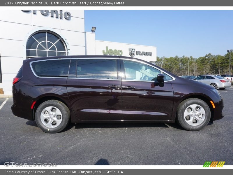 Dark Cordovan Pearl / Cognac/Alloy/Toffee 2017 Chrysler Pacifica LX