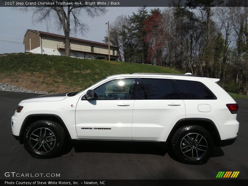 Bright White / Black 2017 Jeep Grand Cherokee Trailhawk 4x4