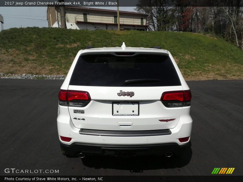 Bright White / Black 2017 Jeep Grand Cherokee Trailhawk 4x4