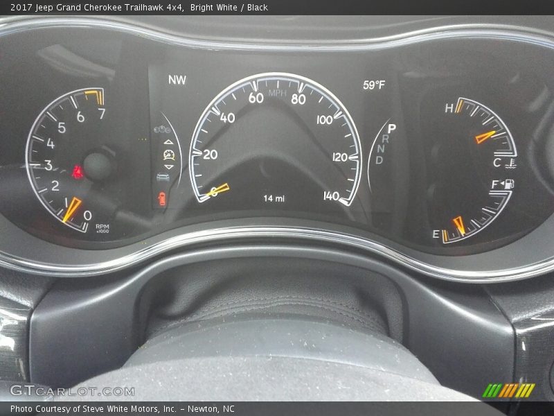 Bright White / Black 2017 Jeep Grand Cherokee Trailhawk 4x4