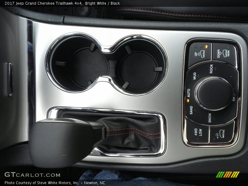 Bright White / Black 2017 Jeep Grand Cherokee Trailhawk 4x4