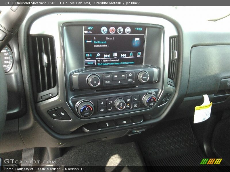 Graphite Metallic / Jet Black 2017 Chevrolet Silverado 1500 LT Double Cab 4x4