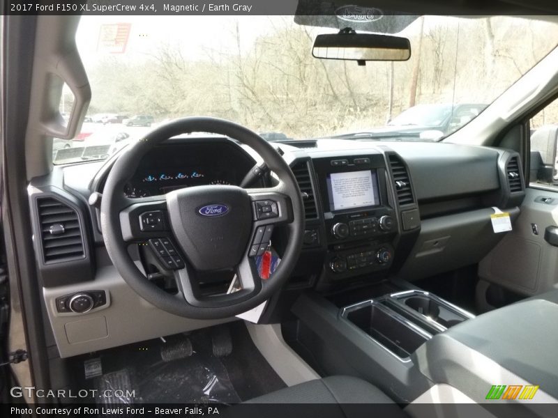 Magnetic / Earth Gray 2017 Ford F150 XL SuperCrew 4x4