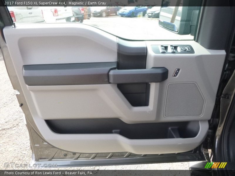 Magnetic / Earth Gray 2017 Ford F150 XL SuperCrew 4x4