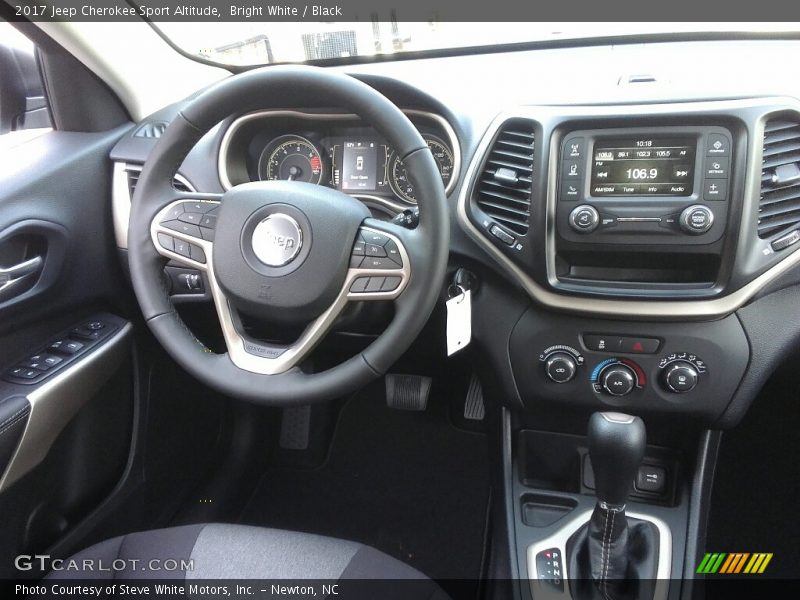 Bright White / Black 2017 Jeep Cherokee Sport Altitude