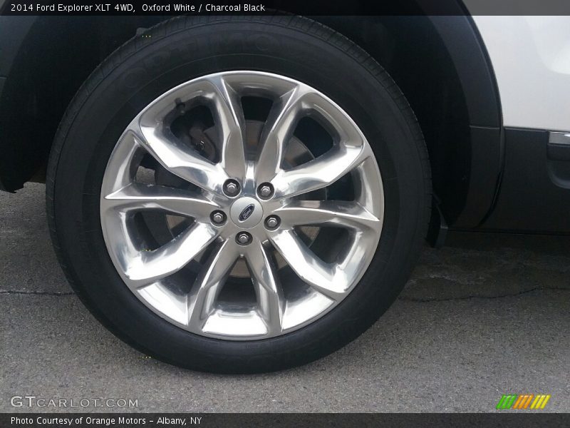 Oxford White / Charcoal Black 2014 Ford Explorer XLT 4WD