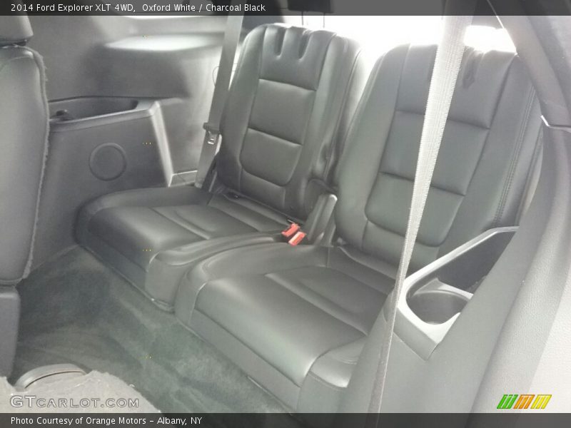 Oxford White / Charcoal Black 2014 Ford Explorer XLT 4WD