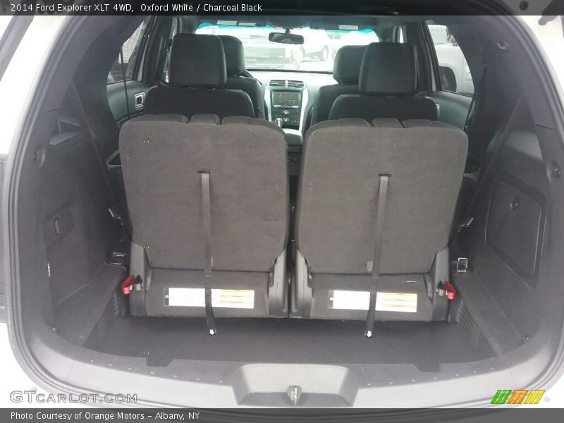 Oxford White / Charcoal Black 2014 Ford Explorer XLT 4WD