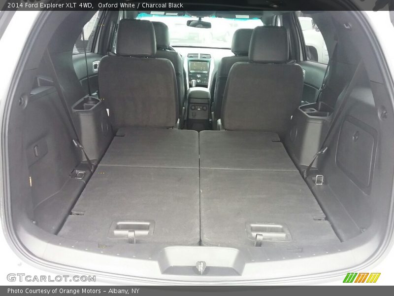 Oxford White / Charcoal Black 2014 Ford Explorer XLT 4WD