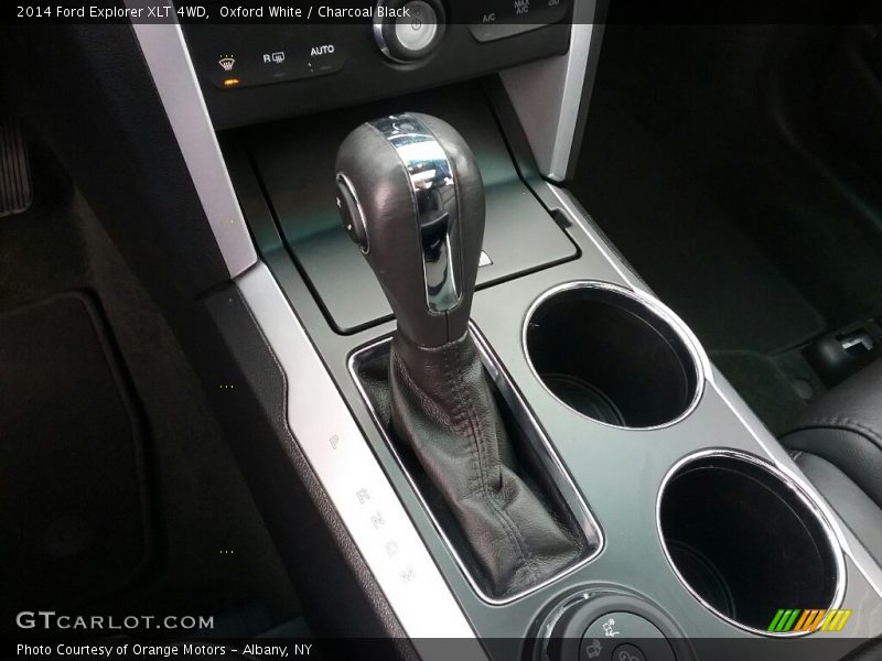 Oxford White / Charcoal Black 2014 Ford Explorer XLT 4WD