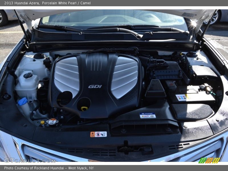 Porcelain White Pearl / Camel 2013 Hyundai Azera