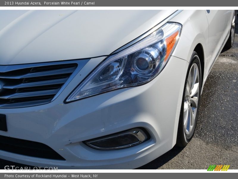 Porcelain White Pearl / Camel 2013 Hyundai Azera