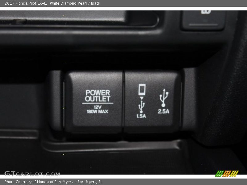 White Diamond Pearl / Black 2017 Honda Pilot EX-L
